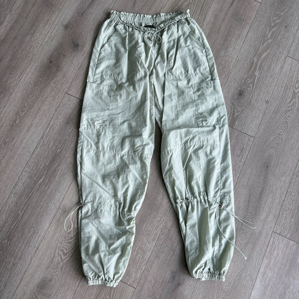 White Fox Boutique Womens Sage Green Never Blend‎ In Parachute Cargo Pants Sz S